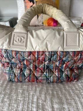 CHANEL Multicolor Tweed & Cream Top-Handle Tote